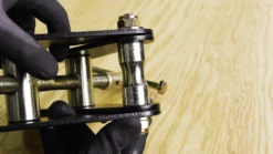 Tiger Lifting Adjustable Angle Beam Clamps With Suspension Bar -E-rigging Store Tiger Lifting Adjustable Angle Beam Clamps with Suspension Bar close up