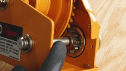 Tiger Lifting Automatic-Brake Hand Winches -E-rigging Store Tiger Lifting Automatic Brake Hand Winches gear close up
