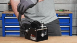 2,000 Lbs Capacity Tiger Lifting HW Hand Drum Winch, Mountable -E-rigging Store Tiger Lifting Hand Drum Winch 2000 LBS operation